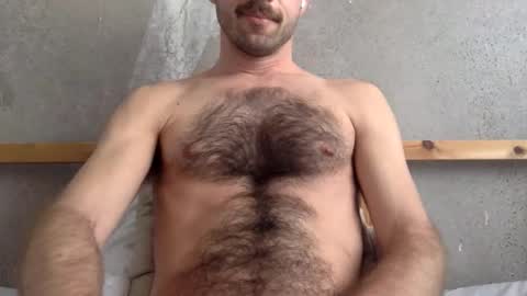 Snapshot of thegoonstuff chatting on 11.04.25 thegoonstuff online show from 11.04.25