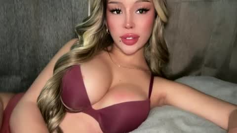 Snapshot of thegreat_legacy chatting on 07.14.26 Elle dont forget to folloW me and thumbs up online show from 07.14.26