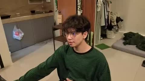 Green online show from 12.20.25