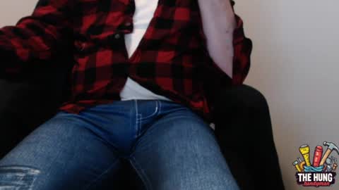 Snapshot of thehunghandyman chatting on 06.20.26 TheHungHandyman online show from 06.20.26