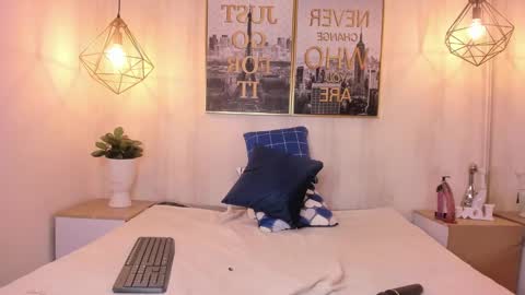 Theia  online show from 12.05.24