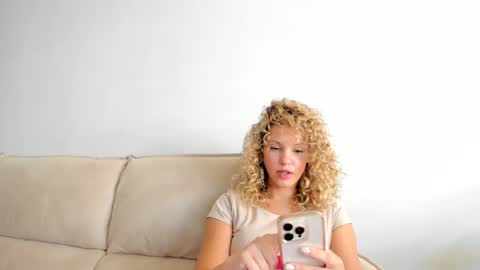 Snapshot of theislandgirl chatting on 12.02.24 Lily Marie online show from 12.02.24