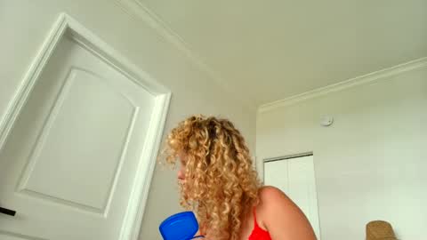 Snapshot of theislandgirl chatting on 03.03.25 Lily Marie online show from 03.03.25