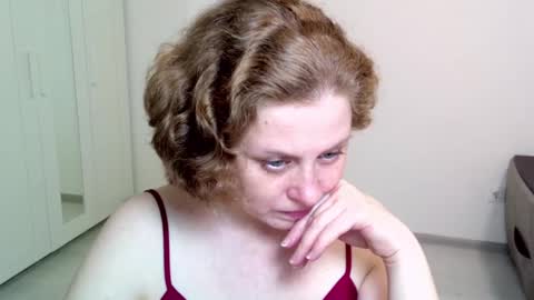 Ella online show from 12.18.24