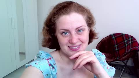 Ella online show from 02.05.25