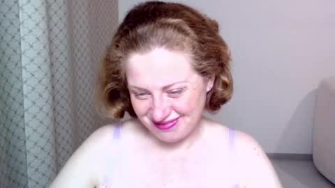 Ella online show from 11.02.25