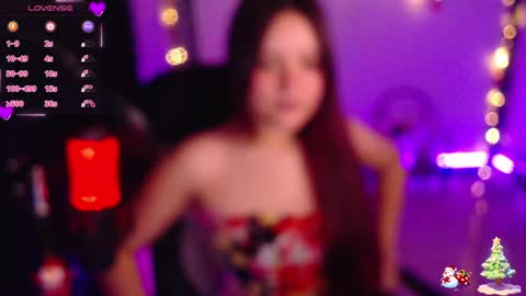 thelittlecherry_ online show from 12.06.24