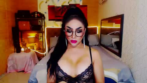 thelustqueen online show from 03.01.25