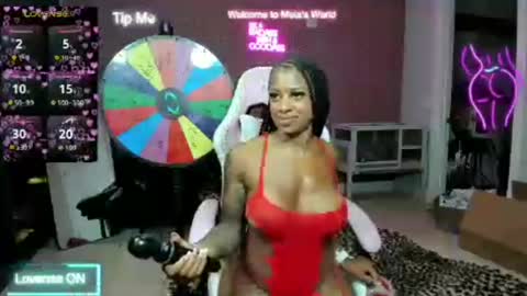 Snapshot of themanseater chatting on 06.26.26 Themaneater online show from 06.26.26