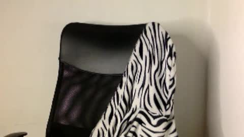 Lucy Lucy online show from 12.11.24