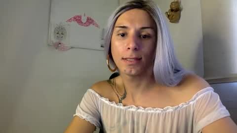 Lucy Lucy online show from 01.02.25