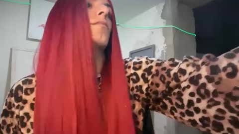 Lucy Lucy online show from 11.13.25