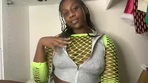 TheNaturalGoddess online show from 05.26.26