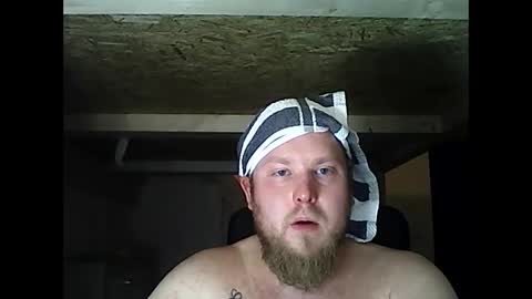 thenewdude1992 online show from 03.01.25