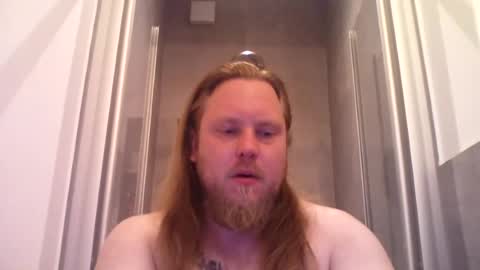 Snapshot of thenewdude1992 chatting on 07.04.26 thenewdude1992 online show from 07.04.26