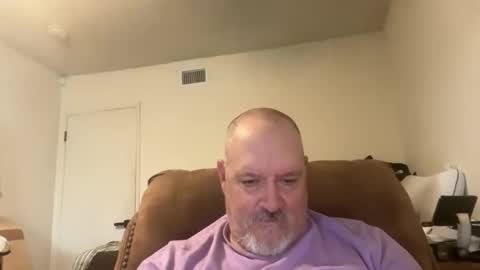 Snapshot of thenewganon chatting on 05.18.26 thenewganon online show from 05.18.26