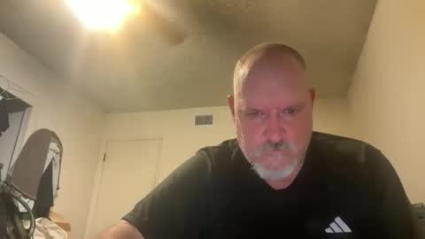 Snapshot of thenewganon chatting on 05.19.26 thenewganon online show from 05.19.26