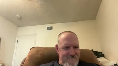 Snapshot of thenewganon chatting on 05.27.26 thenewganon online show from 05.27.26
