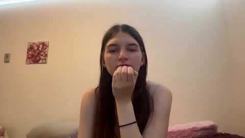 Snapshot of theonlyastrid chatting on 05.27.26 Astrid online show from 05.27.26