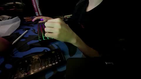 Snapshot of theothede19cm chatting on 11.09.25 theothede19cm online show from 11.09.25