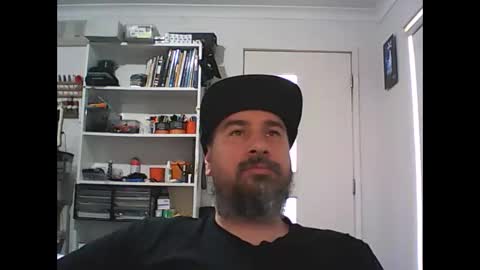 Snapshot of theozbeardguy chatting on 10.14.25 aussiebeard online show from 10.14.25