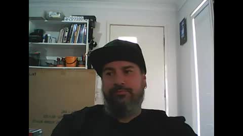 Snapshot of theozbeardguy chatting on 02.14.26 aussiebeard online show from 02.14.26