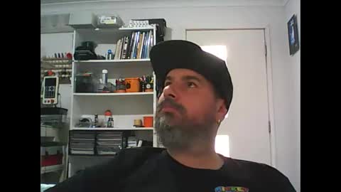 Snapshot of theozbeardguy chatting on 03.31.26 aussiebeard online show from 03.31.26