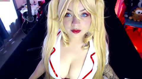 Snapshot of theprojectsara1 chatting on 02.24.25 Sara online show from 02.24.25