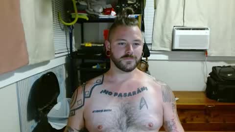 Snapshot of thequantumcertainty chatting on 03.28.26 thequantumcertainty online show from 03.28.26