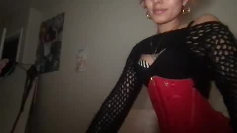 Snapshot of therain222 chatting on 02.10.26 therain222 online show from 02.10.26