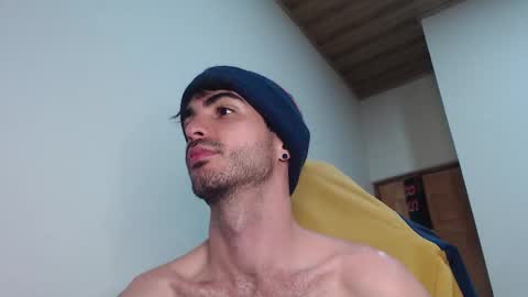 Santiago Enrique online show from 01.19.26