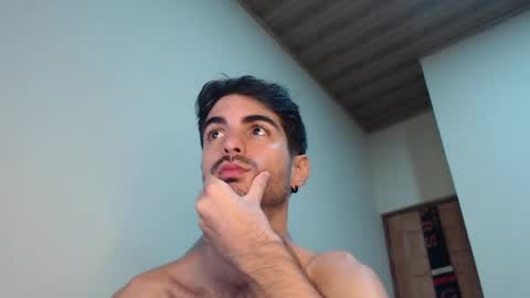 Santiago Enrique online show from 05.24.26