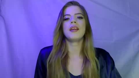  newgirl blonde pawg stripper online show from 12.15.25