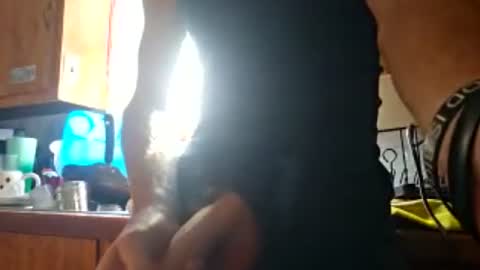 Snapshot of therizzler_1_of_1 chatting on 06.19.26 therizzler_1_of_1 online show from 06.19.26