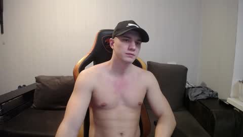 Snapshot of theroadtomars chatting on 01.21.25 Nick online show from 01.21.25