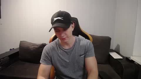 Snapshot of theroadtomars chatting on 01.22.25 Nick online show from 01.22.25