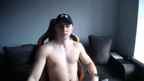 Snapshot of theroadtomars chatting on 01.25.25 Nick online show from 01.25.25