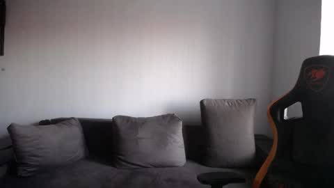 Snapshot of theroadtomars chatting on 02.10.25 Nick online show from 02.10.25