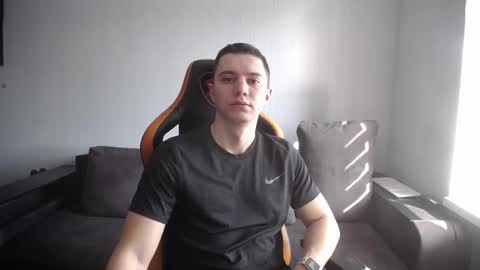 Snapshot of theroadtomars chatting on 02.21.25 Nick online show from 02.21.25