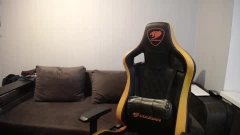 Snapshot of theroadtomars chatting on 03.03.25 Nick online show from 03.03.25