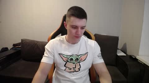 Snapshot of theroadtomars chatting on 03.06.25 Nick online show from 03.06.25