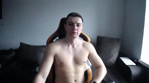 Snapshot of theroadtomars chatting on 03.10.25 Nick online show from 03.10.25