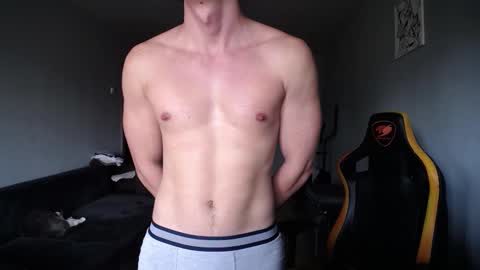 Snapshot of theroadtomars chatting on 09.09.25 Nick online show from 09.09.25