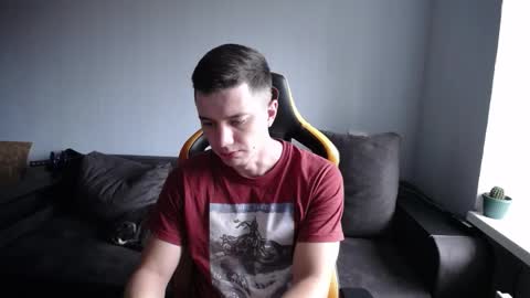 Snapshot of theroadtomars chatting on 10.08.25 Nick online show from 10.08.25