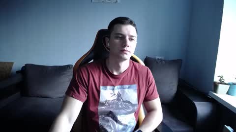 Snapshot of theroadtomars chatting on 10.17.25 Nick online show from 10.17.25