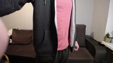 Snapshot of theroadtomars chatting on 12.03.25 Nick online show from 12.03.25