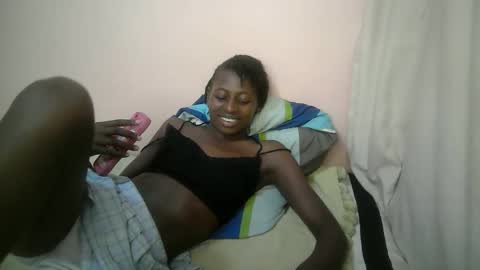 Snapshot of therry_heart chatting on 09.09.25 hearty online show from 09.09.25