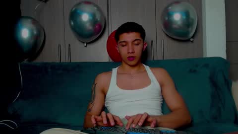 thesaint_xxx online show from 10.04.25