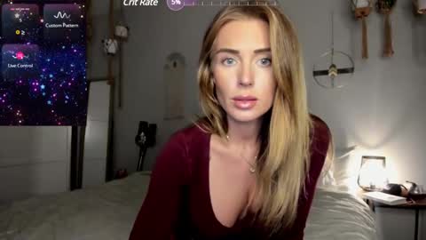 Selina Kyle online show from 01.04.25