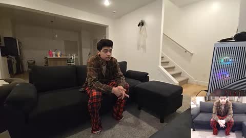 theslutcouple98 online show from 10.21.25